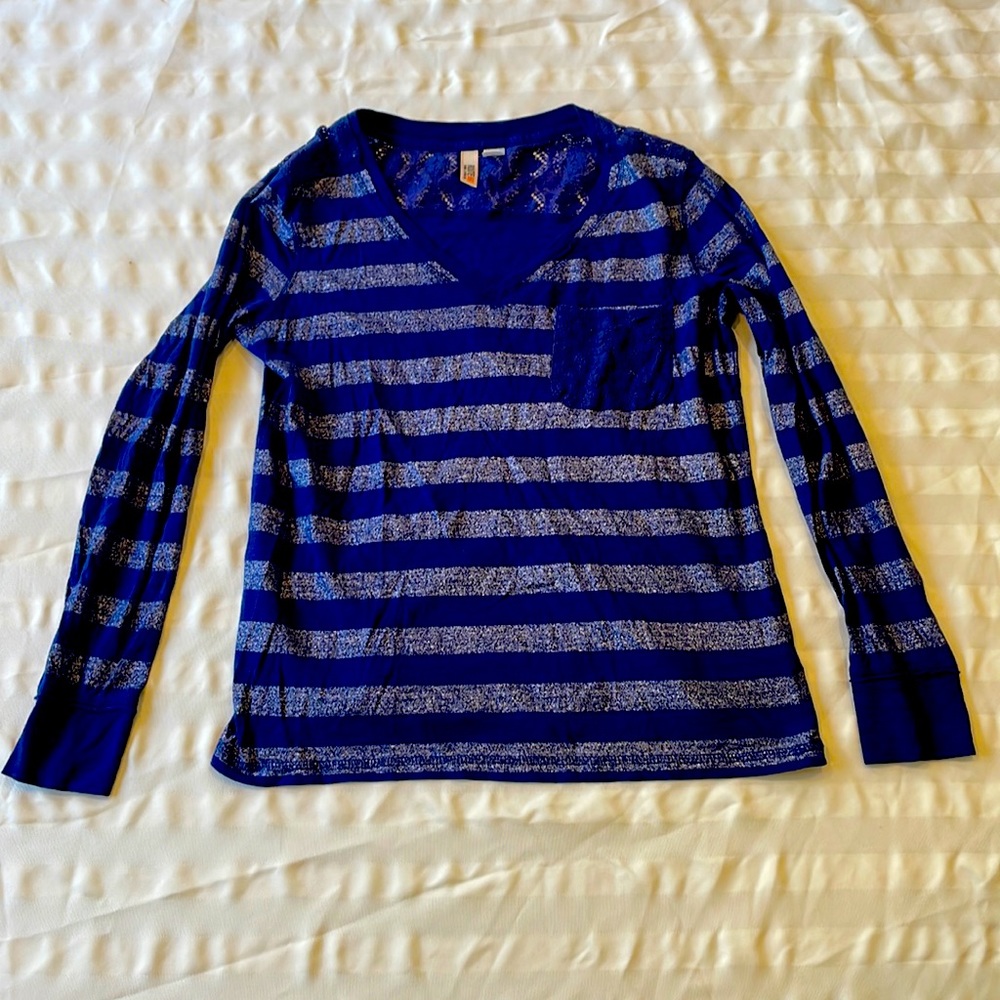 long sleeve tee